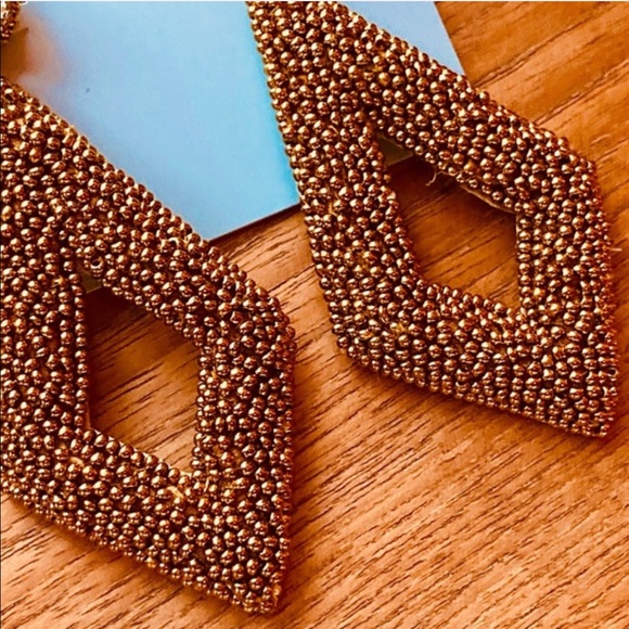 NWT Deepa Gurnani Beaded Diamond Chandeliers - Picture 6 of 8